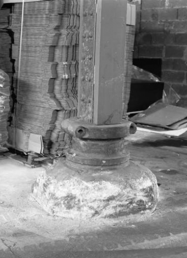 Ancienne fonderie. Base d'un pilier (fonte ?). © Région Bourgogne-Franche-Comté, Inventaire du patrimoine