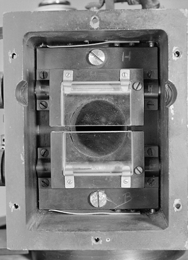 Le micromètre, vu de face. © Région Bourgogne-Franche-Comté, Inventaire du patrimoine Le micromètre, vu de face. © Région Bourgogne-Franche-Comté, Inventaire du patrimoine