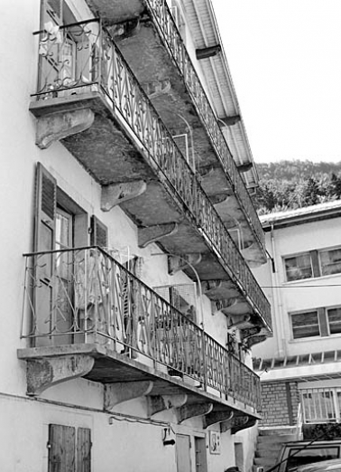 Balcon : détail. © Région Bourgogne-Franche-Comté, Inventaire du patrimoine