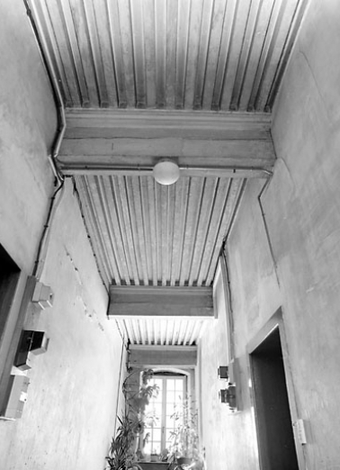 Plafond à la française dans le couloir du premier étage. © Région Bourgogne-Franche-Comté, Inventaire du patrimoine