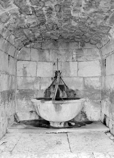 Fontaine. © Région Bourgogne-Franche-Comté, Inventaire du patrimoine