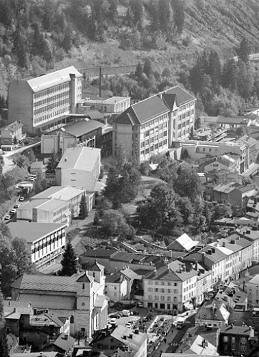 Collège Pierre-Hyacinthe Caseaux et lycée polyvalent Victor Bérard. © Région Bourgogne-Franche-Comté, Inventaire du patrimoine Collège Pierre-Hyacinthe Caseaux et lycée polyvalent Victor Bérard. © Région Bourgogne-Franche-Comté, Inventaire du patrimoine