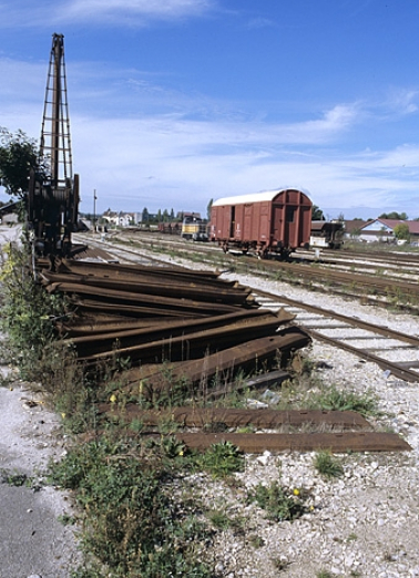 Grue, voies, wagon et traverses métalliques. © Région Bourgogne-Franche-Comté, Inventaire du patrimoine