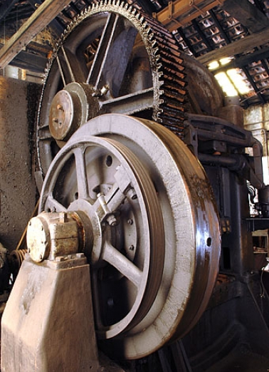 Détail des volants de transmission. © Région Bourgogne-Franche-Comté, Inventaire du patrimoine