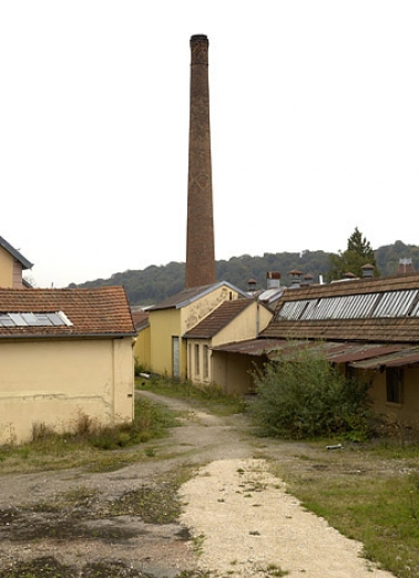 Atelier et cheminée depuis l'entrée. © Région Bourgogne-Franche-Comté, Inventaire du patrimoine