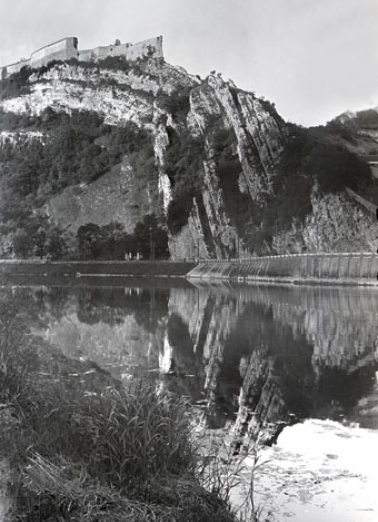 [La citadelle et l'évitement de la porte Malpas], 1ère moitié 20e siècle. © Région Bourgogne-Franche-Comté, Inventaire du patrimoine