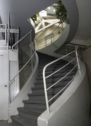 Escalier : marches. © Région Bourgogne-Franche-Comté, Inventaire du patrimoine