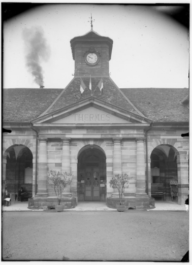 établissement thermal © Région Bourgogne-Franche-Comté, Inventaire du patrimoine