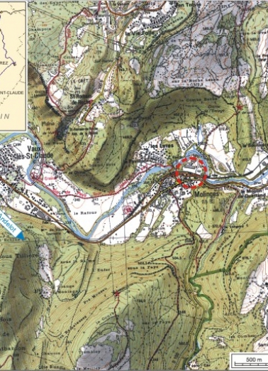 Carte et schéma de localisation. Carte topographique, IGN, 2000, dalle F086_052, échelle 1:25 000. Scan 25, licence n° 2008/CISE/2968. © Région Bourgogne-Franche-Comté, Inventaire du patrimoine