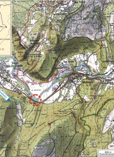 Carte et schéma de localisation. Carte topographique, IGN, 2000, dalle F086_052, échelle 1:25 000. Scan 25, licence n° 2008/CISE/2968. © Région Bourgogne-Franche-Comté, Inventaire du patrimoine