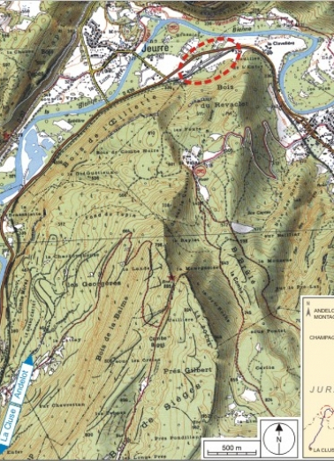 Carte et schéma de localisation. Carte topographique, IGN, 2000, dalles F085_052 et F086_052, échelle 1:25 000. Scan 25, licence n° 2008/CISE/2968. © Région Bourgogne-Franche-Comté, Inventaire du patrimoine