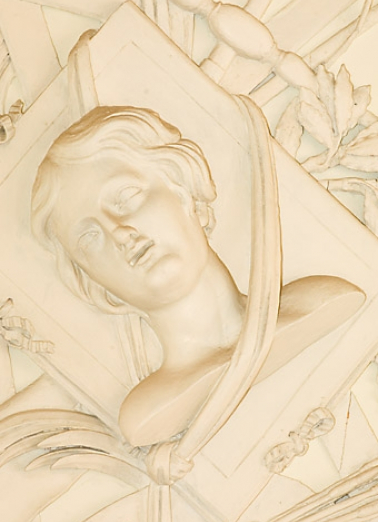 Salon : détail du panneau représentant la peinture, vue rapprochée. © Région Bourgogne-Franche-Comté, Inventaire du patrimoine