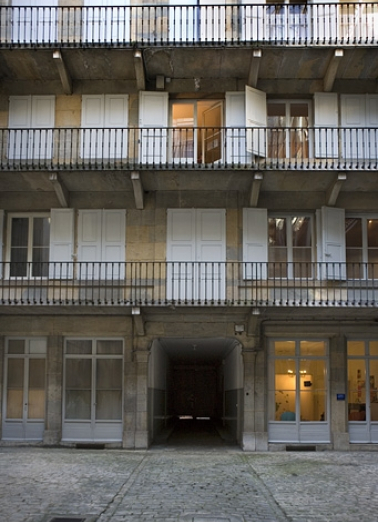 Vue de la façade postérieure du logis sur rue. © Région Bourgogne-Franche-Comté, Inventaire du Patrimoine