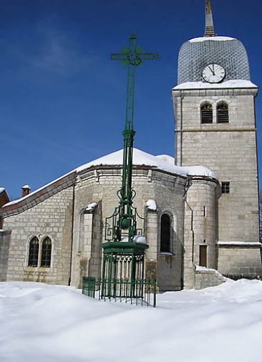 Vue générale de la croix de mission. © Région Bourgogne-Franche-Comté, Inventaire du patrimoine