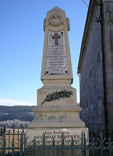 Vue de la partie du monument dédié à 1914-1918. © Région Bourgogne-Franche-Comté, Inventaire du patrimoine