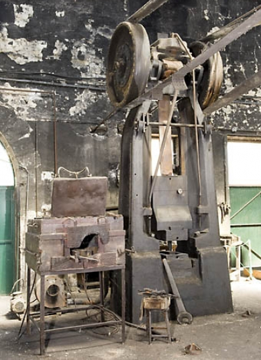 Atelier est. Marteau-pilon. © Région Bourgogne-Franche-Comté, Inventaire du patrimoine