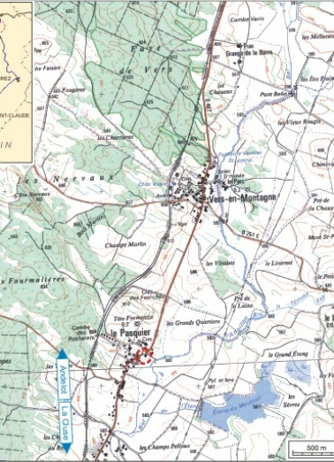 Carte et schéma de localisation. Carte topographique, IGN, 2000, dalle F087_047, échelle 1:25 000. Scan 25, licence n° 2008/CISE/2968. © Région Bourgogne-Franche-Comté, Inventaire du patrimoine