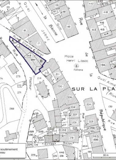 Plan-masse et de situation. Extrait du plan cadastral, 1980, section AI, échelle 1:1000. © Région Bourgogne-Franche-Comté, Inventaire du patrimoine