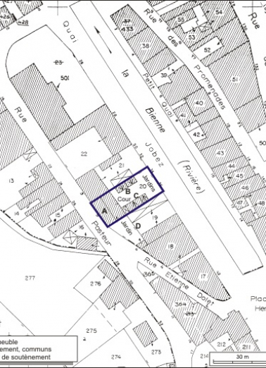 Plan-masse et de situation. Extrait du plan cadastral, 1980, section AI, échelle 1:1000. © Région Bourgogne-Franche-Comté, Inventaire du patrimoine