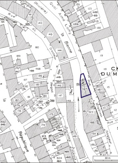 Plan-masse et de situation. Extrait du plan cadastral, 1980, section AI, échelle 1:1000. © Région Bourgogne-Franche-Comté, Inventaire du patrimoine