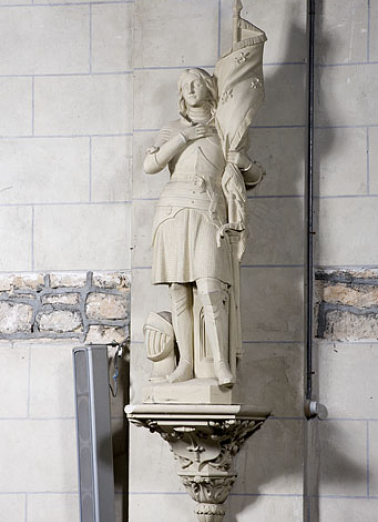 statue © Région Bourgogne-Franche-Comté, Inventaire du patrimoine