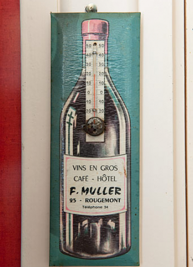 Thermomètre publicitaire. © Région Bourgogne-Franche-Comté, Inventaire du patrimoine