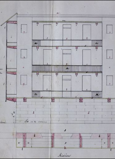 Projet à discuter relatif à la forme qu'il convient d'adopter pour l'établissement de galeries et de latrines dans les façades des maisons de la rue des Promenades du côté de la rivière, 1849. © Région Bourgogne-Franche-Comté, Inventaire du patrimoine