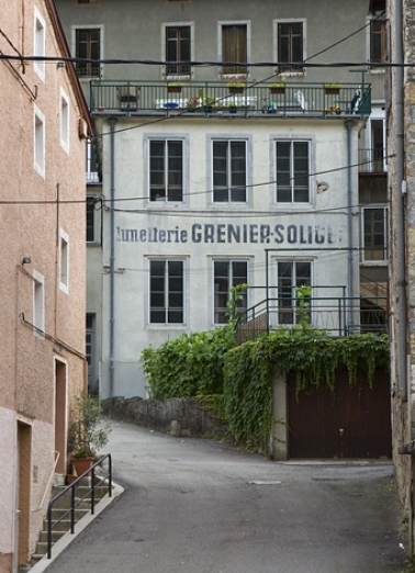 Façade postérieure sur la rue Fenandre. © Région Bourgogne-Franche-Comté, Inventaire du patrimoine Façade postérieure sur la rue Fenandre. © Région Bourgogne-Franche-Comté, Inventaire du patrimoine