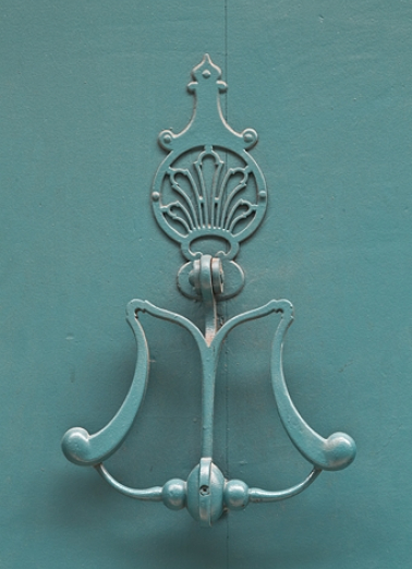 Portail d'entrée : détail du heurtoir. © Région Bourgogne-Franche-Comté, Inventaire du Patrimoine