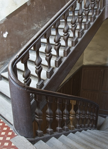 Logis principal, aile droite : détail de l'escalier secondaire. © Région Bourgogne-Franche-Comté, Inventaire du Patrimoine