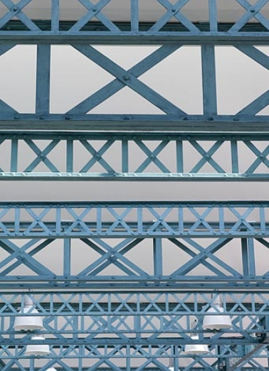 Centre d'archives. Détail des poutrelles de la charpente. © Région Bourgogne-Franche-Comté, Inventaire du patrimoine Centre d'archives. Détail des poutrelles de la charpente. © Région Bourgogne-Franche-Comté, Inventaire du patrimoine