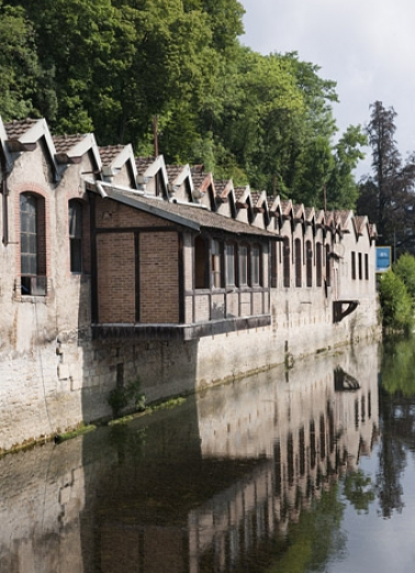 Atelier de fabrication nord. Murs-pignons donnant sur le canal de fuite. © Région Bourgogne-Franche-Comté, Inventaire du patrimoine