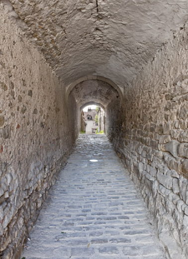 Maison, 7 Grande Rue : la rue de la Liberté, exemple de "treige" reliant la rue des Ruaux à la Grande Rue. © Région Bourgogne-Franche-Comté, Inventaire du patrimoine