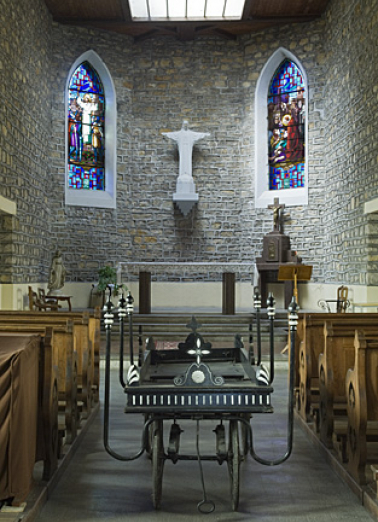 Intérieur : le choeur. © Région Bourgogne-Franche-Comté, Inventaire du patrimoine Intérieur : le choeur. © Région Bourgogne-Franche-Comté, Inventaire du patrimoine