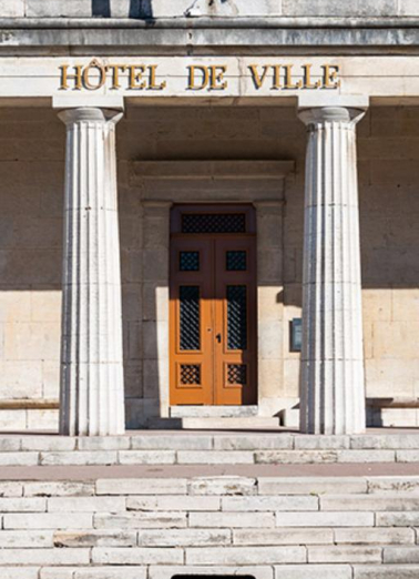 Partie centrale du porche © Région Bourgogne-Franche-Comté, Inventaire du patrimoine