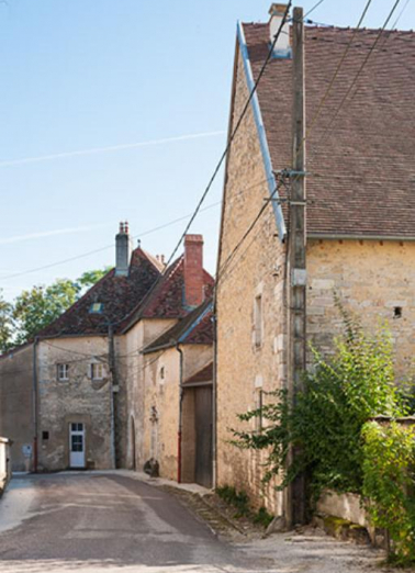 Les bâtiments rue Ménans © Région Bourgogne-Franche-Comté, Inventaire du patrimoine