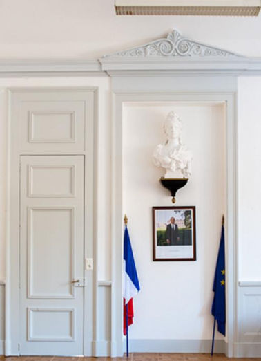 Marianne et boiseries de la salle Ouest du rez-de-chaussée © Région Bourgogne-Franche-Comté, Inventaire du patrimoine