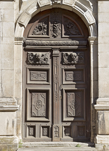 Site des oratoriens : porte dite porte des anges, vue rapprochée. © Région Bourgogne-Franche-Comté, Inventaire du patrimoine Site des oratoriens : porte dite porte des anges, vue rapprochée. © Région Bourgogne-Franche-Comté, Inventaire du patrimoine