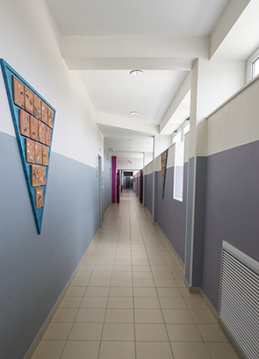 Externat : couloir du 1er étage. © Région Bourgogne-Franche-Comté, Inventaire du patrimoine