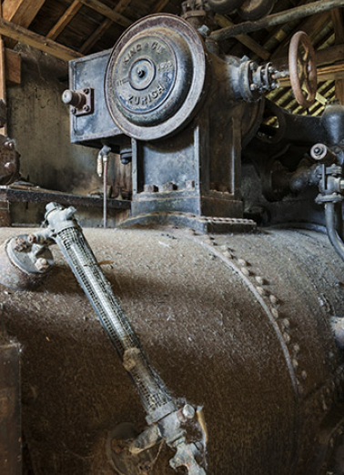 Détail du cylindre. © Région Bourgogne-Franche-Comté, Inventaire du patrimoine