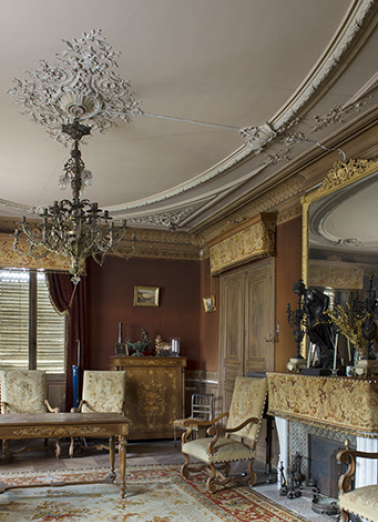 Le grand salon. © Région Bourgogne-Franche-Comté, Inventaire du patrimoine Le grand salon. © Région Bourgogne-Franche-Comté, Inventaire du patrimoine