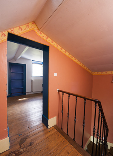 Palier de l'étage, maison du barragiste. © Région Bourgogne-Franche-Comté, Inventaire du patrimoine Palier de l'étage, maison du barragiste. © Région Bourgogne-Franche-Comté, Inventaire du patrimoine