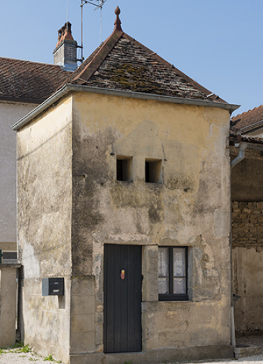 Le pigeonnier. © Région Bourgogne-Franche-Comté, Inventaire du patrimoine Le pigeonnier. © Région Bourgogne-Franche-Comté, Inventaire du patrimoine