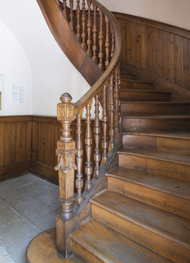 L'escalier principal. © Région Bourgogne-Franche-Comté, Inventaire du patrimoine