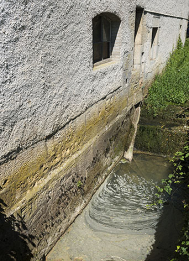Élévation sur le ruisseau, détail. © Région Bourgogne-Franche-Comté, Inventaire du patrimoine Élévation sur le ruisseau, détail. © Région Bourgogne-Franche-Comté, Inventaire du patrimoine