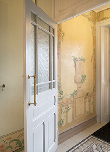 Maison : décor peint de l'entrée. © Région Bourgogne-Franche-Comté, Inventaire du patrimoine