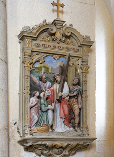 Vue rapprochée de la huitieme station du chemin de croix.  © Région Bourgogne-Franche-Comté, Inventaire du patrimoine Vue rapprochée de la huitieme station du chemin de croix.  © Région Bourgogne-Franche-Comté, Inventaire du patrimoine