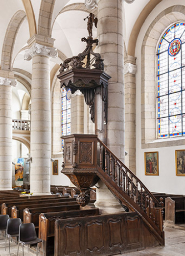  église paroissiale chaire à prêcher © Région Bourgogne-Franche-Comté, Inventaire du patrimoine