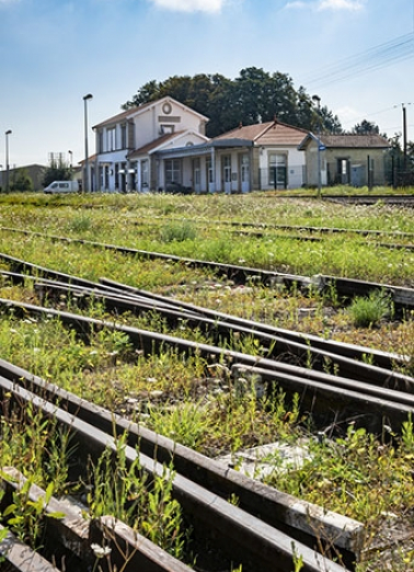 gare © Région Bourgogne-Franche-Comté, Inventaire du patrimoine  gare © Région Bourgogne-Franche-Comté, Inventaire du patrimoine