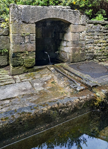 lavoir © Région Bourgogne-Franche-Comté, Inventaire du patrimoine  lavoir © Région Bourgogne-Franche-Comté, Inventaire du patrimoine